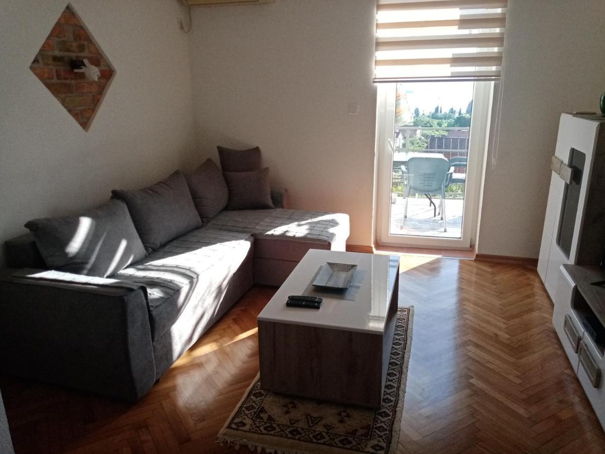 Apartmani Bosco Tivat Zewnętrze zdjęcie