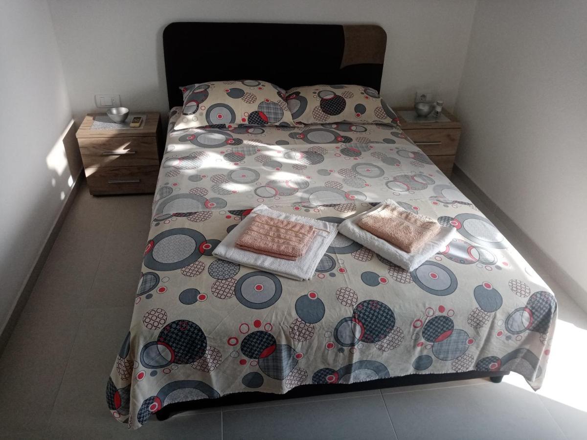 Apartmani Bosco Tivat Zewnętrze zdjęcie