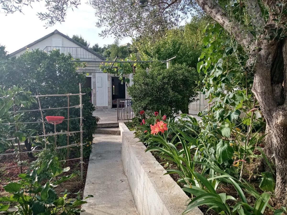 Apartmani Bosco Tivat Zewnętrze zdjęcie
