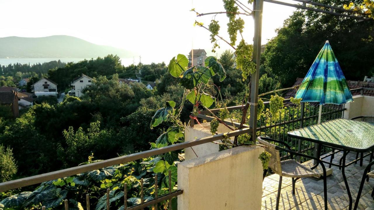 Apartmani Bosco Tivat Zewnętrze zdjęcie