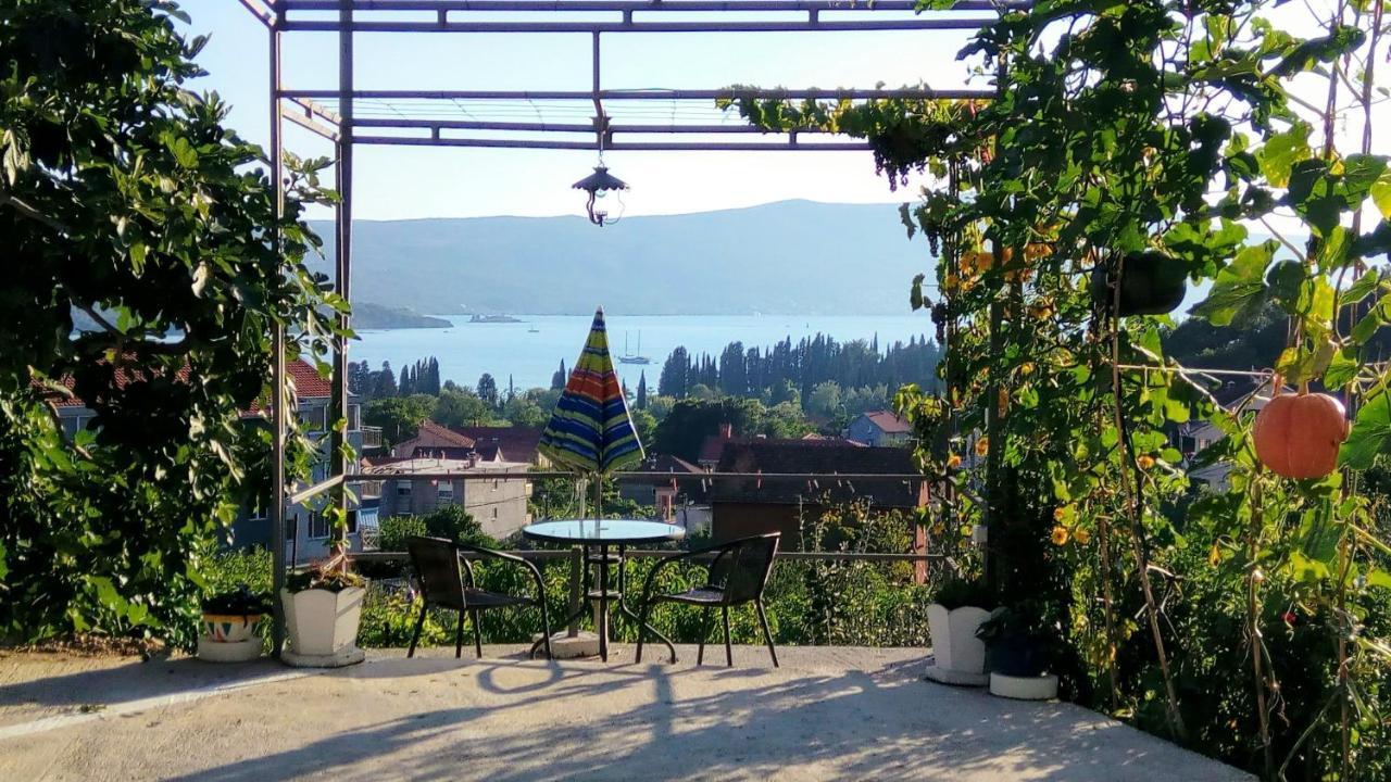Apartmani Bosco Tivat Zewnętrze zdjęcie